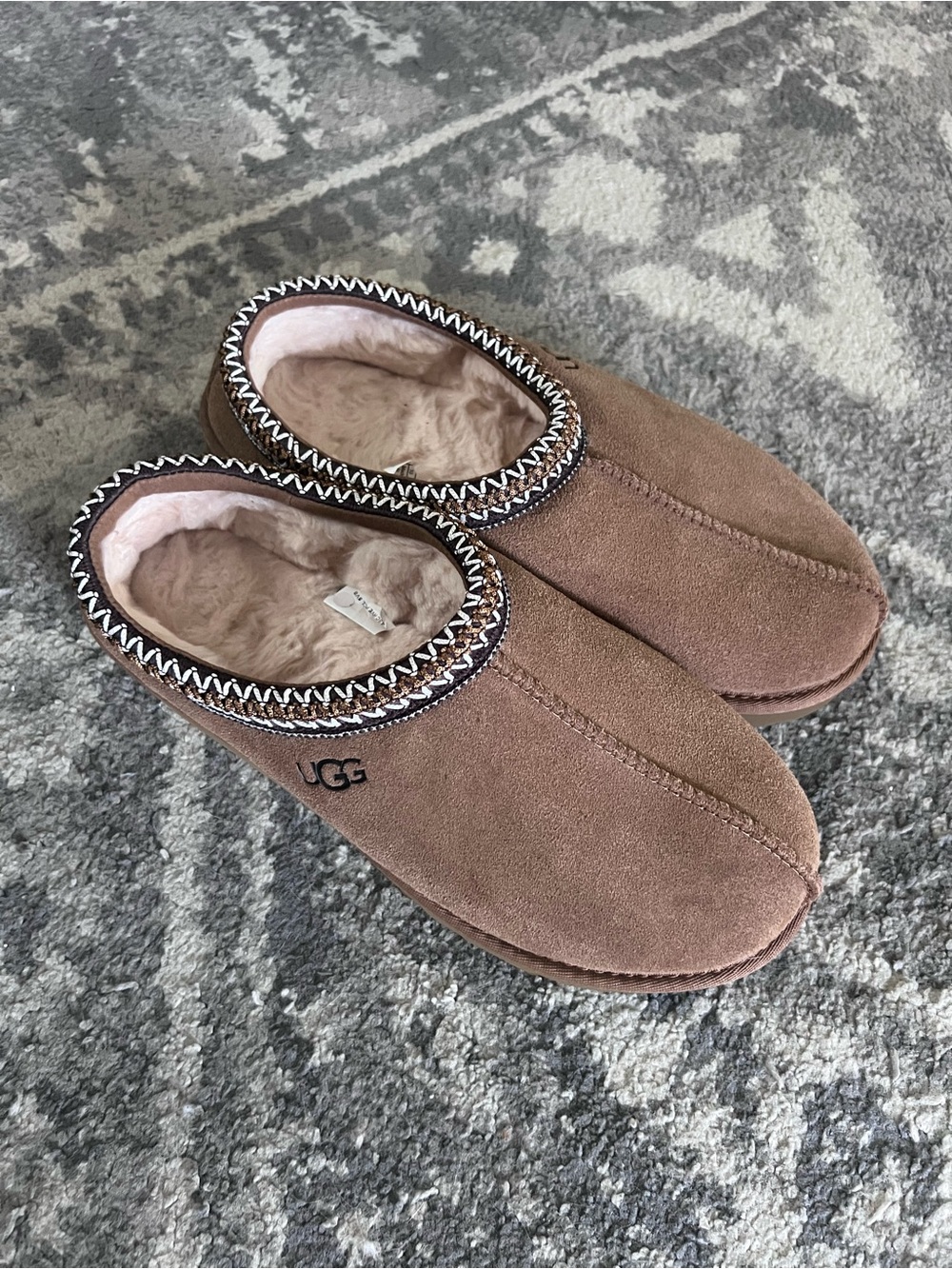 Women’s UGG Chestnut Suede Shearling Tasman Slippers - Size 10